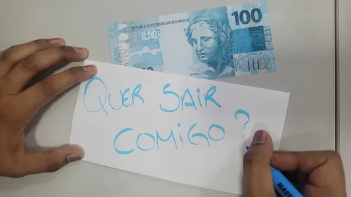 Cliente assedia funcionário de papelaria em Apucarana