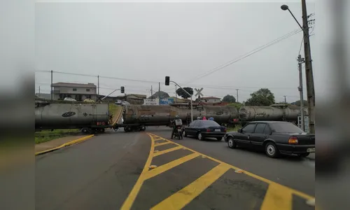 Coluna do Tribuna:  “Desvio na linha férrea” (?!)