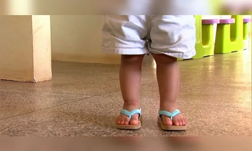 Crianças de 3 e 5 anos são encontradas sozinhas em Arapongas