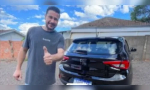 Deputado entrega Fiat Argo para o Projeto Renascer de Apucarana