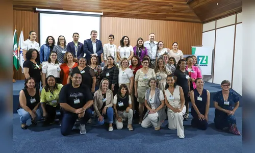 Merendeiras do Paraná têm aula com uma das melhores chefs do mundo
