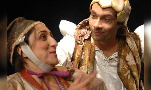 Cine Teatro Fênix apresenta espetáculo teatral ‘Quixotes’ nesta terça