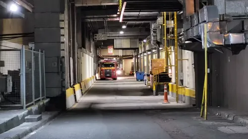 Homem morto prensado por elevador de shopping no PR é identificado