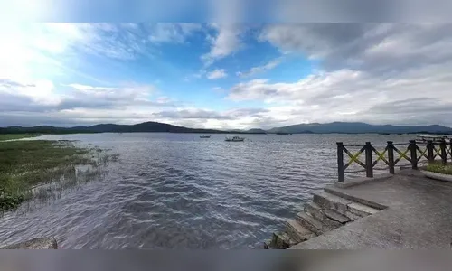 Adolescente de 13 anos some no mar enquanto nadava com a irmã no PR