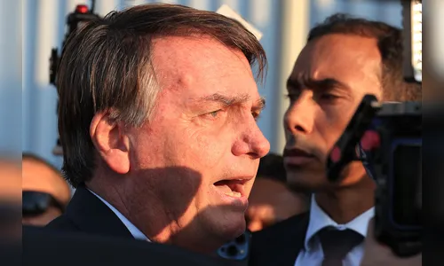 Bolsonaro diz que não há direita sem ele e desdenha adversários