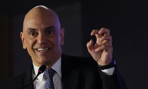 Moraes afirma que plataformas não querem derrubar perfis falsos