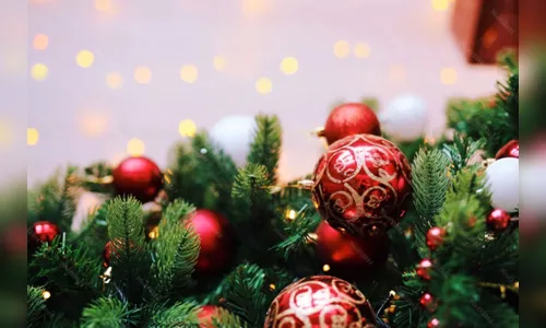 Bebê de 9 meses morre após engolir enfeite de natal