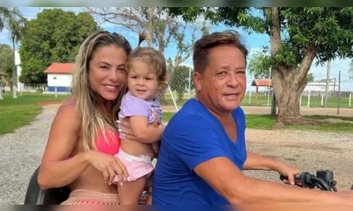 Leonardo explica sucesso da neta Maria Flor, que é fenômeno na web