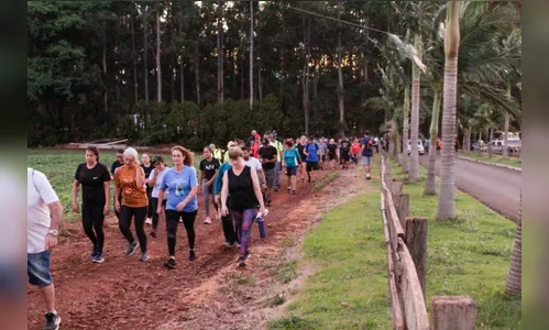 Primeira Caminhada da Lua em Apucarana teve mais de 600 participantes