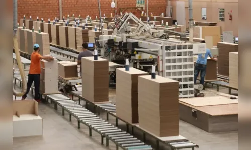 Paraná lidera crescimento da produção industrial em vários segmentos