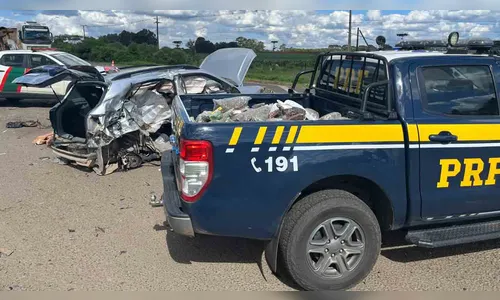PRF apreende 113 kg de maconha e 43 kg de skunk em acidente na BR-277