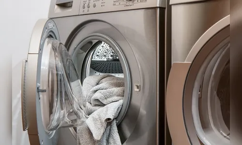 Saiba como deixar sua máquina de lavar roupas limpa e sem mau cheiro