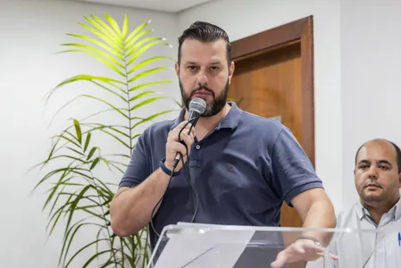 Secretário de assistência social de Apucarana, Juliano Dalla Costa