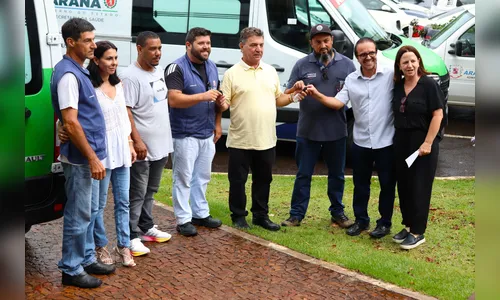 Onofre entrega duas novas ambulâncias para a Saúde em Arapongas