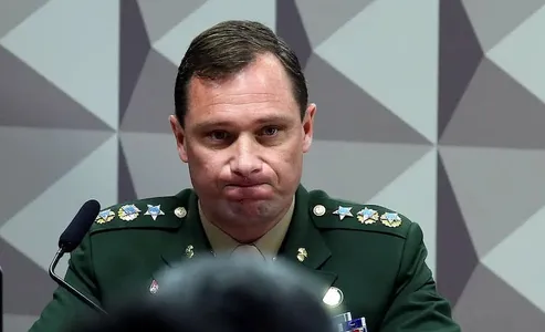 Tenente-coronel do Exército fechou acordo de delação após ter sido preso por falsificar documentos sobre Covid-19