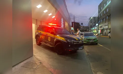 Motociclista fica ferido após acidente na Avenida Minas Gerais