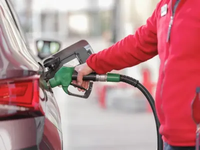 Etanol e gasolina sobem em SP pelo 2º mês, diz Sem Parar