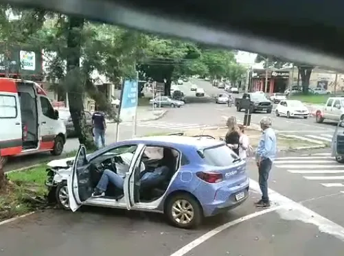 A policia militar e socorristas foram acionados para atender ao caso.