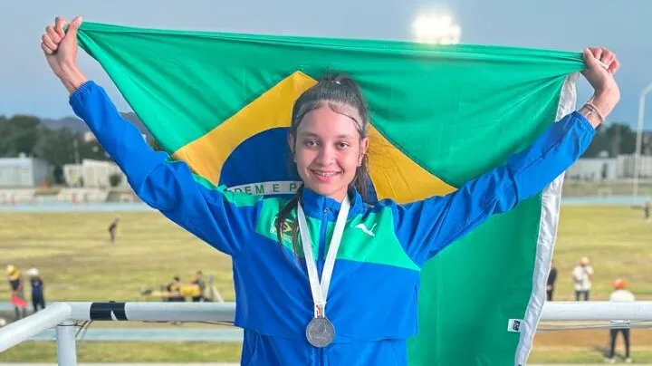 Atleta de Apucarana é prata no Sul-Americano de Atletismo na Argentina