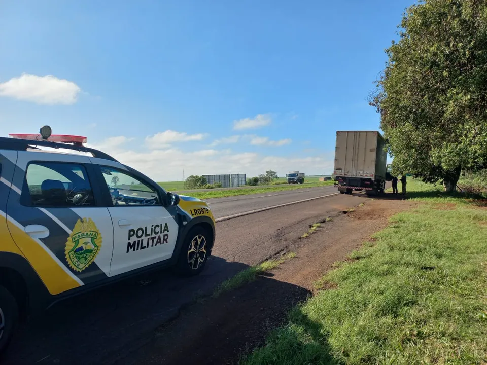 Caminhão foi localizado na manhã desta quinta-feira (05)