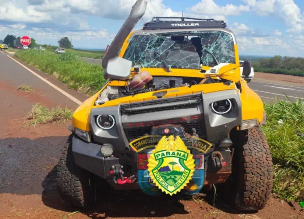 O veículo envolvido, um Troller TR4 XLT, com placas de Arapongas, seguia no sentido Arapongas-Cambé quando o acidente ocorreu.