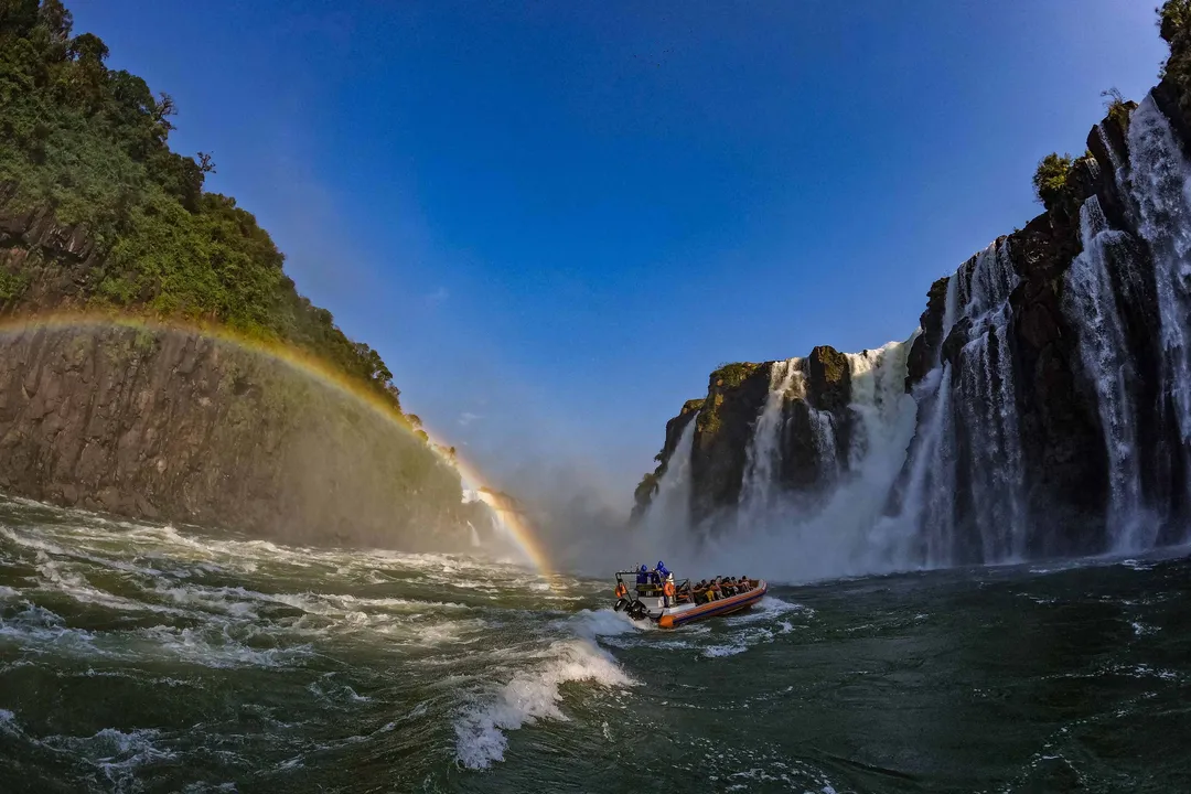 Paraná foi o 3º principal destino de turistas estrangeiros no Brasil