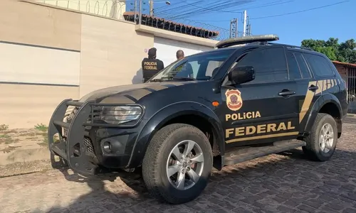 Polícia Federal desarticula esquema bilionário de tráfico de drogas
