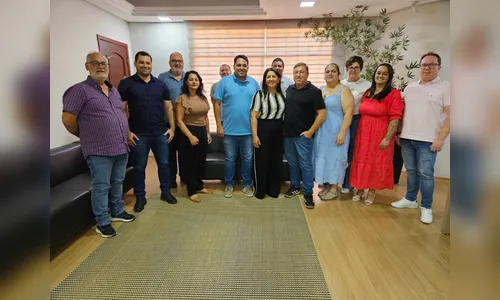 Prefeita Ana Lúcia realiza 1ª reunião e anuncia secretários em Cambira