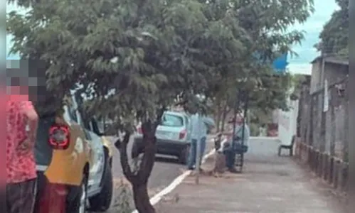 Ambulantes regularizam situação após abordagem da PM em Jardim Alegre