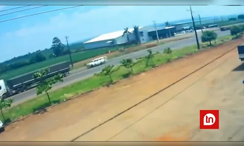 Câmera flagra acidente que matou motorista e deixou feridos na PR-444