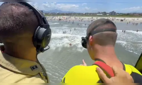 Jovem que comemorava aniversário na praia é salvo pelos bombeiros