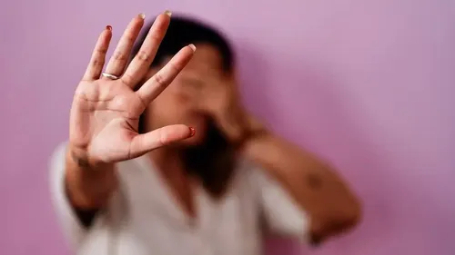 Após buscas nas proximidades, o autor não foi localizado pela PM