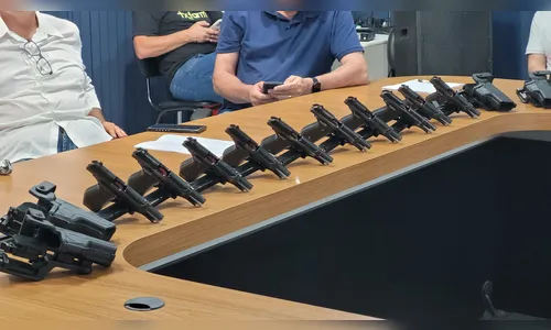 GCM de Apucarana recebe 60 pistolas da Prefeitura de Londrina