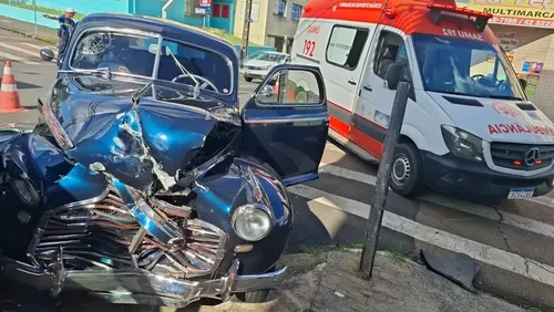 Carro de colecionador se envolveu em acidente