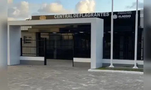 Adolescente é estuprada por vizinho após pais irem ao supermercado