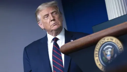 Trump defende tarifas sobre carros, com impacto positivo na indústria