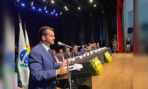 Danylo Acioli é eleito presidente da Câmara de Apucarana