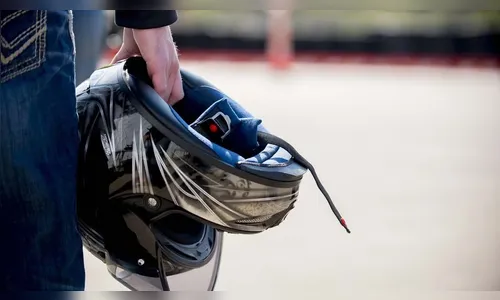 Homem tem motocicleta furtada após deixá-la às margens da rodovia