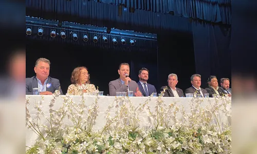 Márcio Nickenig é eleito presidente da Câmara de Arapongas