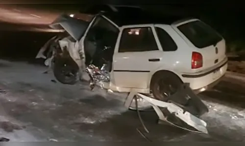 Colisão entre Onix e Gol deixa um morto e cinco feridos na PR-180