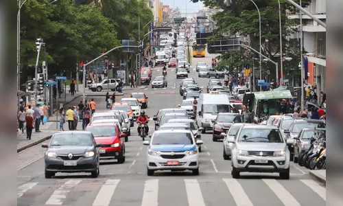 IPVA 2025: contribuintes já podem emitir as guias de pagamento no PR