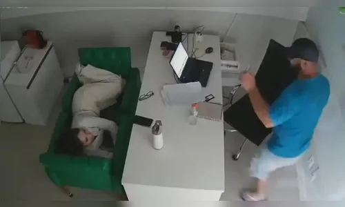 Funcionária é surpreendida por assaltante e pergunta: ‘Oi, tudo bem?'