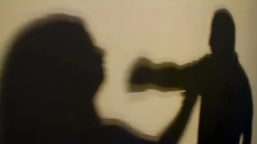 Mulher levou um soco do genro