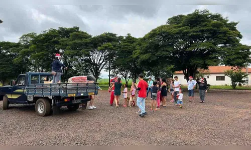 “Natal Solidário” distribui 5 mil brinquedos para crianças na região
