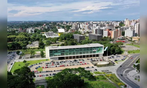 Estado do PR completa nesta quinta, 171 anos de emancipação política