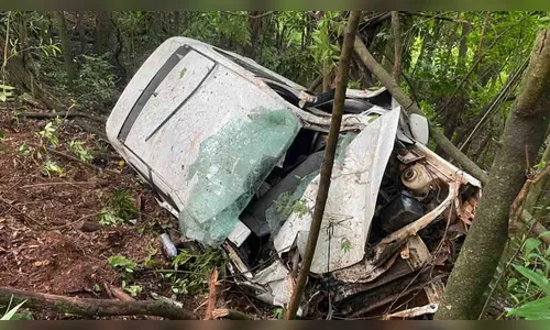 Quatro feridos em acidente grave na PR-460 entre Pitanga e Nova Tebas