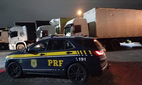 PRF flagra caminhoneiro na direção por mais de 24 horas sem descanso