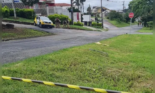 Homem com tornozeleira é executado a tiros em plena luz do dia