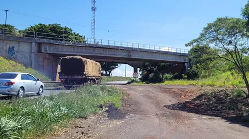 O local é palco frequente de diversos acidentes de trânsito de alta gravidade devido às condições do trecho, onde se encerra a duplicação e inicia pista simples.