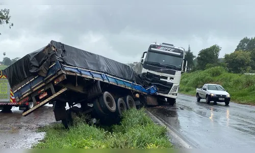 Acidente com vítima presa às ferragens é registrado na Vila Reis